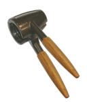 2 Stück culinario Nussknacker mit Holzgriff, für nahezu alle Nussarten Anzahl: 2 Stück