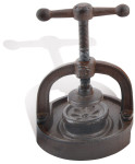 Esschert Design Nussknacker, für harte Nüsse, mit Schraubgewinde, aus Gusseisen, antikes Design 