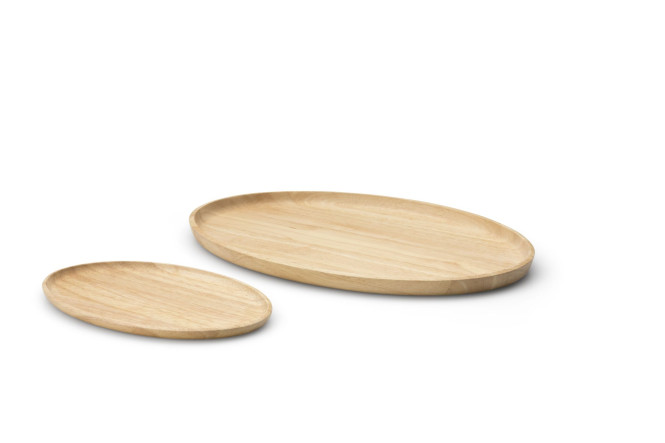 Continenta ovales Serviertablett aus Gummibaumholz, Holz-Servierschale, Brotzeitplatte mit erhöhtem Rand, Größe: 36,5 x 25 x 2 cm, 1 Stück